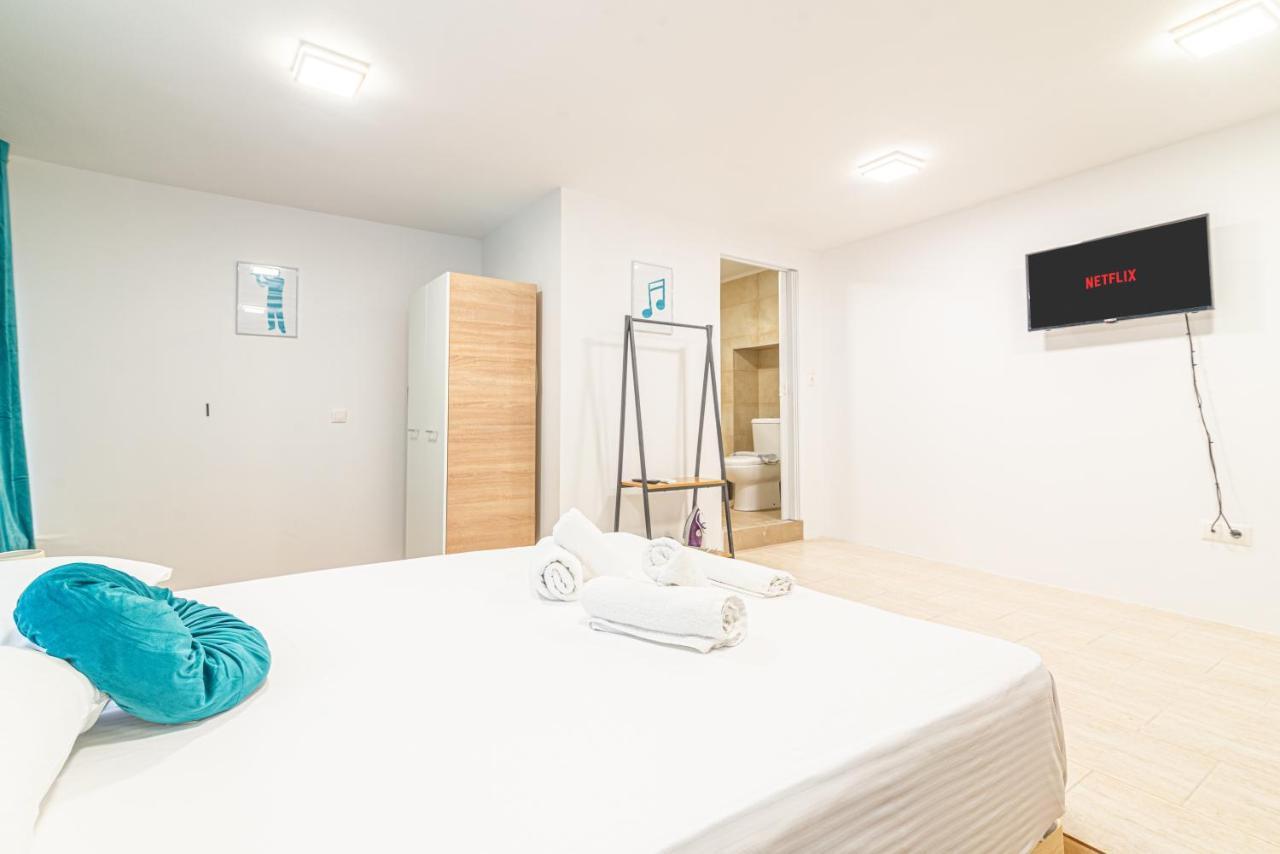 New Loft In The Heart Of City Center Heraklion  Luaran gambar
