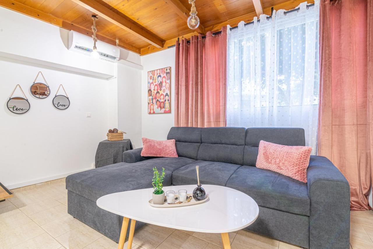New Loft In The Heart Of City Center Heraklion  Luaran gambar